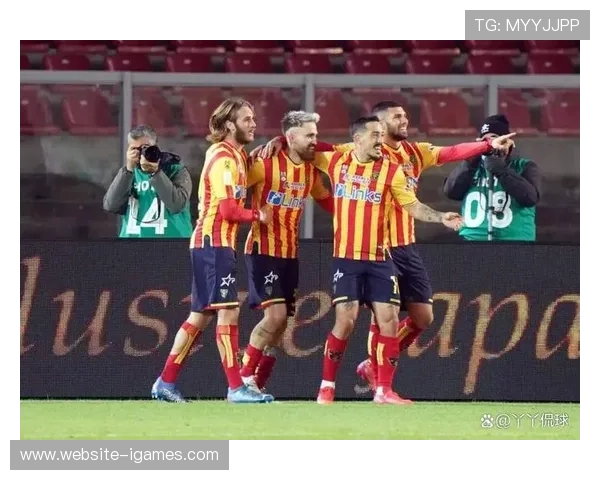 莱切0-0战平比萨,保级形势依旧扑朔迷离 莱切0-0战平比萨,保级形势依旧扑朔迷离