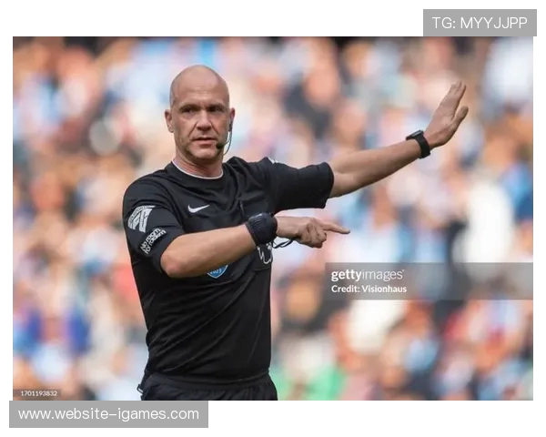 英超裁判国际大赛选派,执法水平获认可 英超裁判国际大赛选派,执法水平获认可